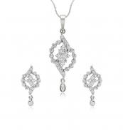 Diamond Pendant Set