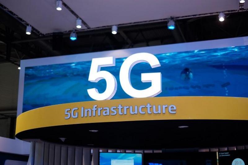 5G Technology and 5G Infrastructure