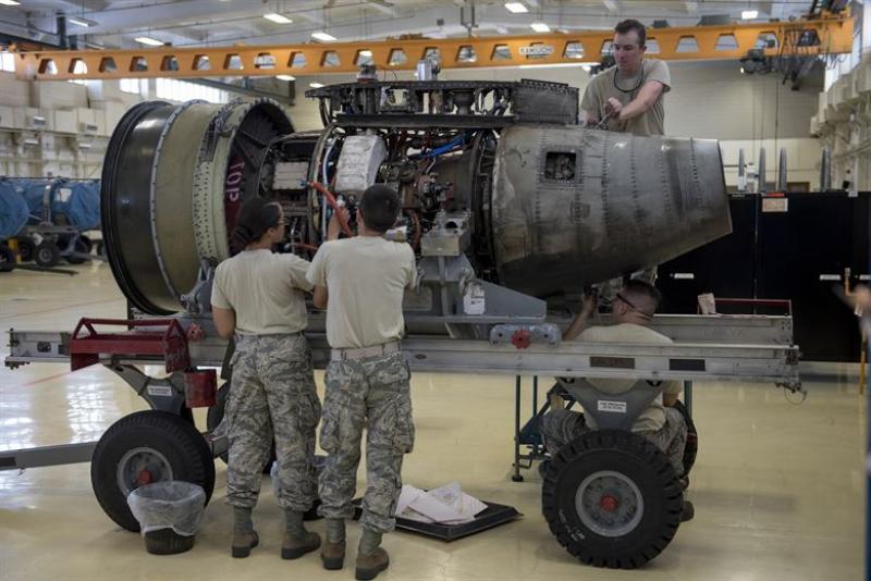 Aircraft Engine Condition Monitoring System