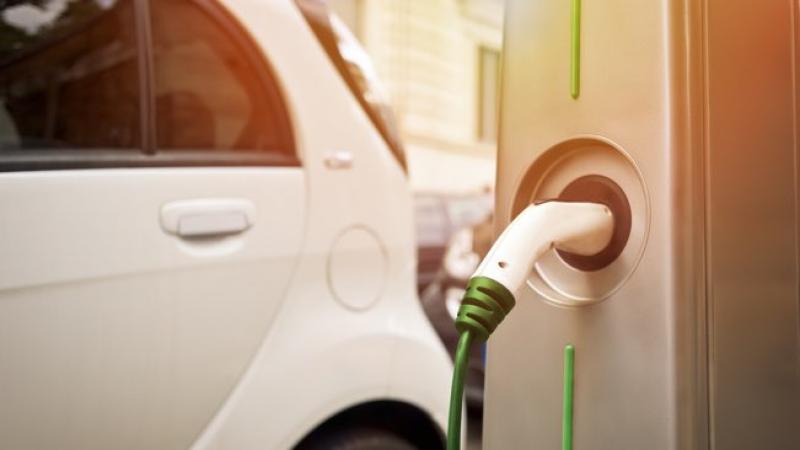 Alternative Fuel And Hybrid Vehicle Market