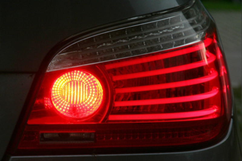 Automotive Adaptive Emergency Brake Lights