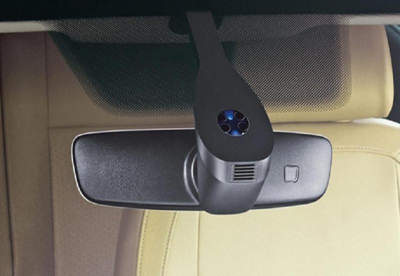 Automotive Rain and Light Sensor