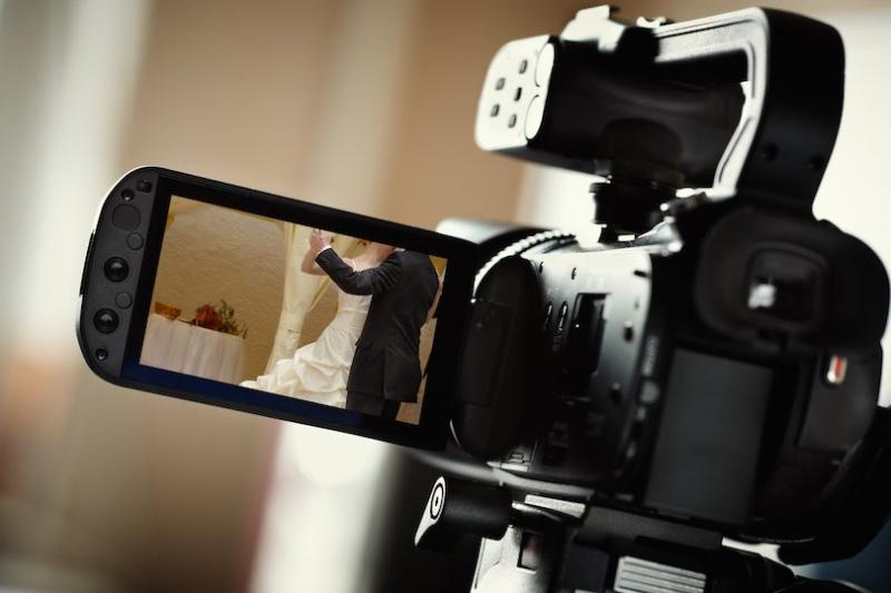 Cinema Cameras Market - In-Depth Analysis 2018 - 2023 Cinema Cameras Market - In-Depth Analysis and Forecast 2023