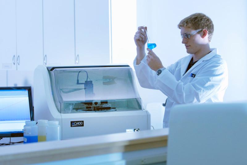 World clinical chemistry analyzers and Reagents 