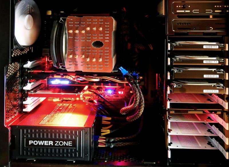 Computer Storage Devices And Servers Market