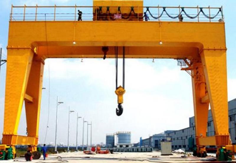 Heavy Duty Cranes Industry