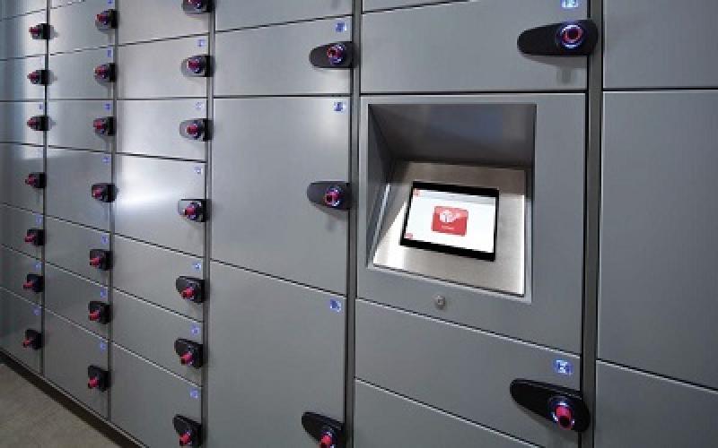 Intelligent Parcel Locker