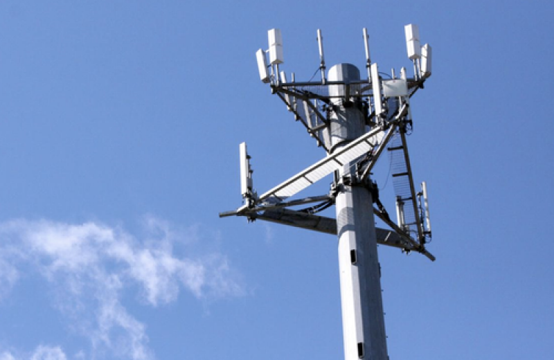 LTE Advanced and 5G Market