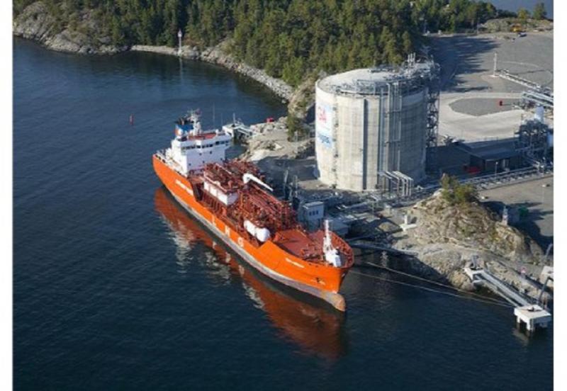 Large-scale LNG Terminals 