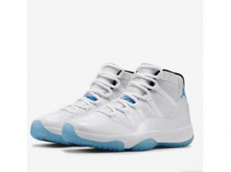Leading Industry Analysis - Global Sports Shoes Market Research Report 2018