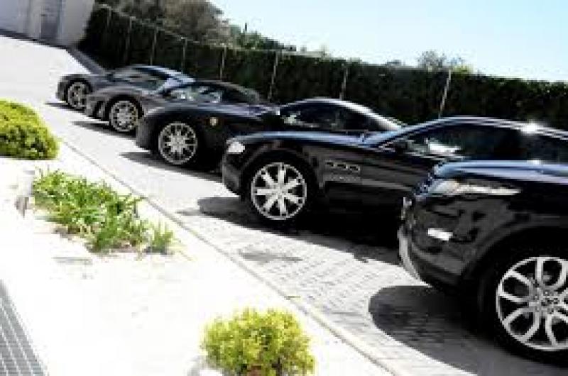 Luxury Car Rentals 