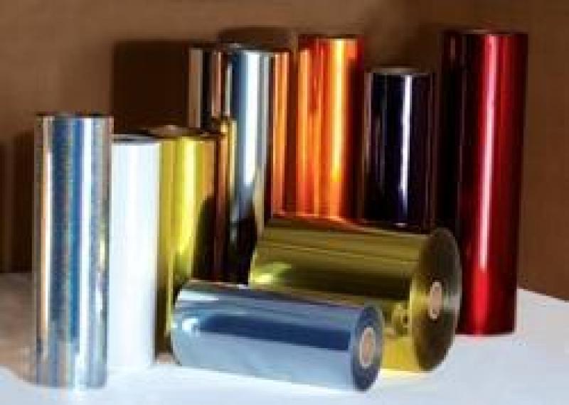 Конфеты в упаковке. Пленка с твист эффектом. М. Бумагах с твист-эффектом. Пвх пленки с твист эффектом.