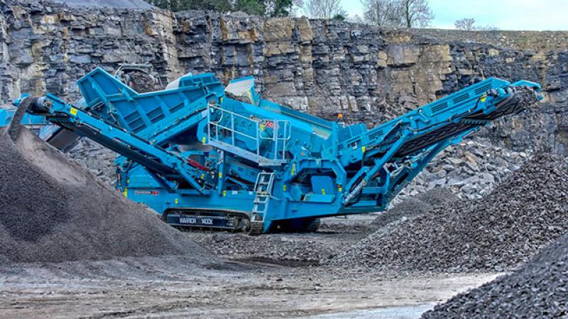  mobile crushers and screeners