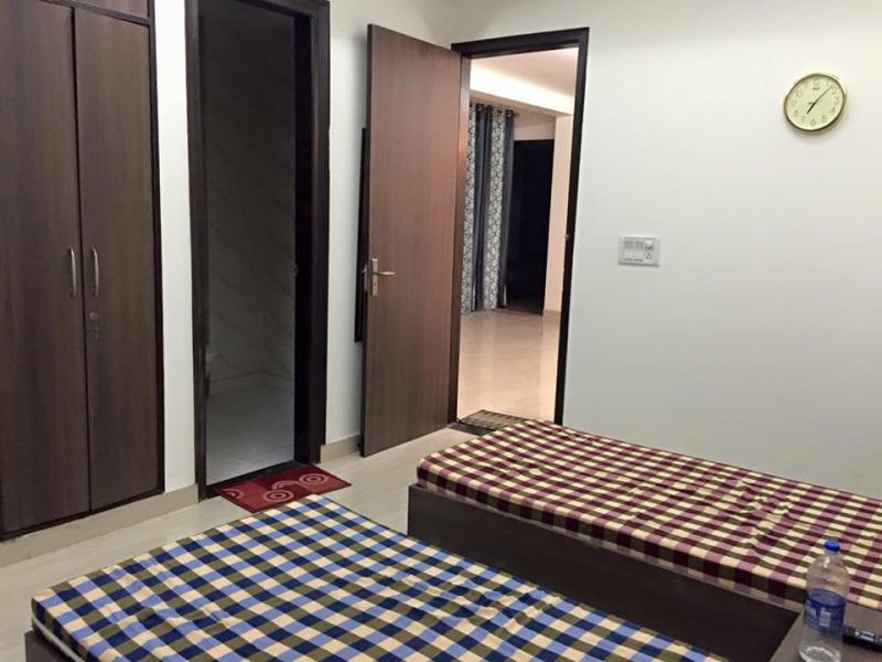 PG Near Amity Campus Noida