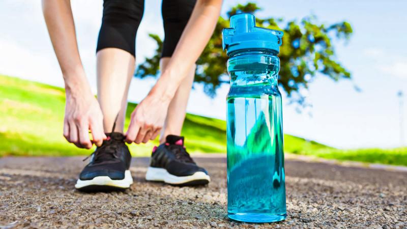 Sports Water Bottles Market