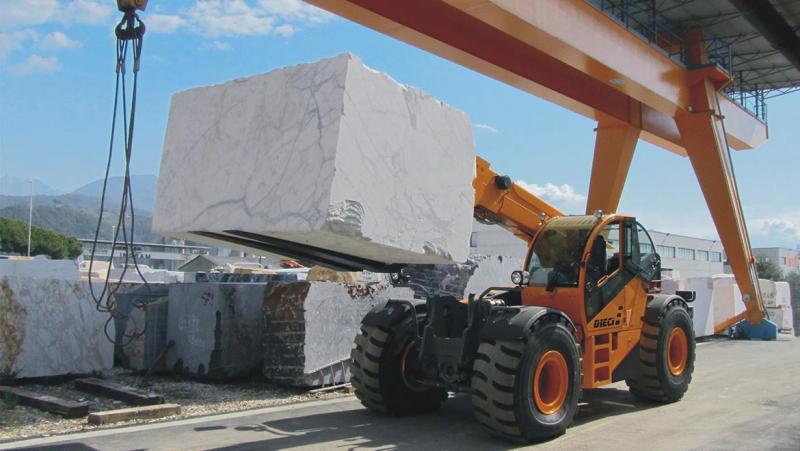 Telehandlers for Construction 