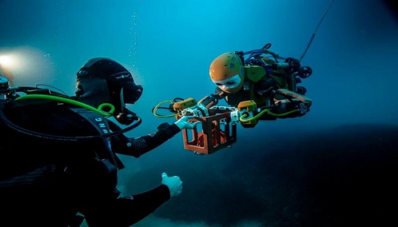 Underwater Robotics
