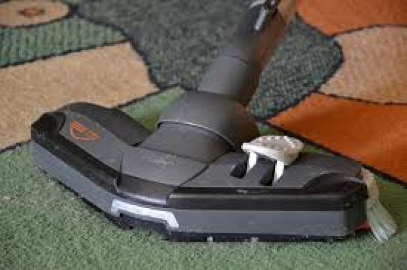 Industrial Vacuum Cleaners Market 