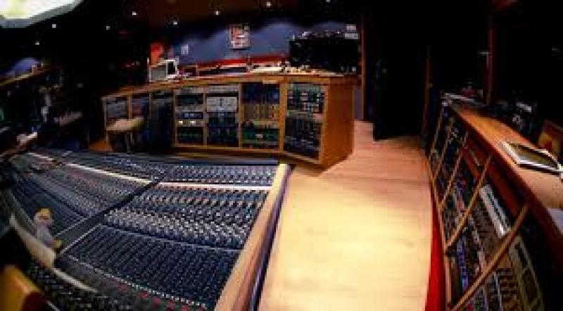  Audio Visual Equipment On Hire In Mumbai