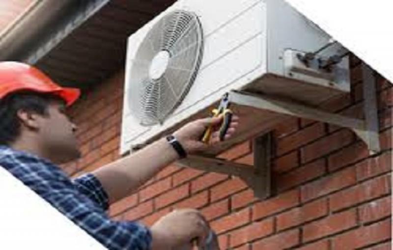 Window AC Repair And Service In Andheri West 