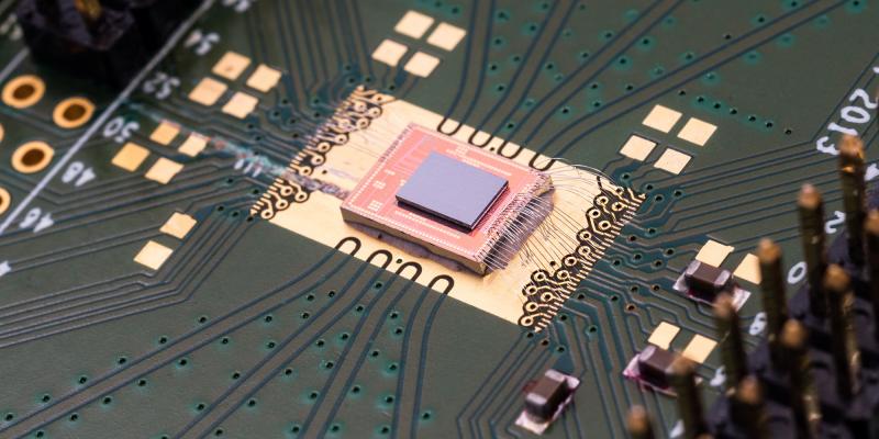 Photonic IC (Integrated Circuit) Market