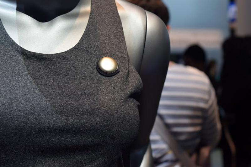 Smart Fitness Wear Market