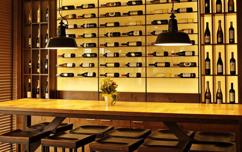 Either you’re a wine enthusiast or simply one who has been dying to get a good sip of some fine wines. 