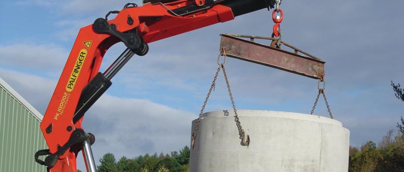 Boom Cranes on hire