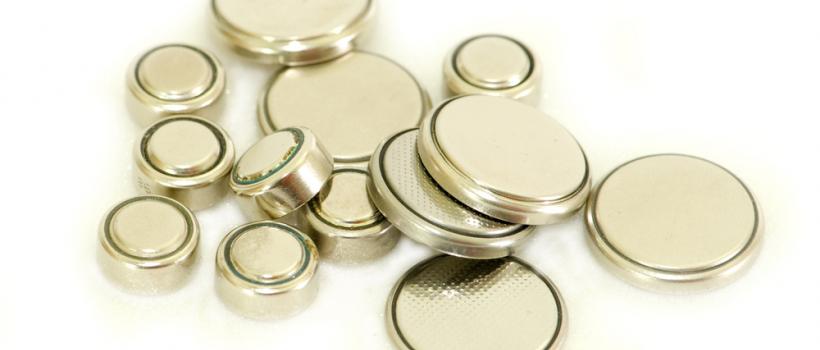  Button Cell 