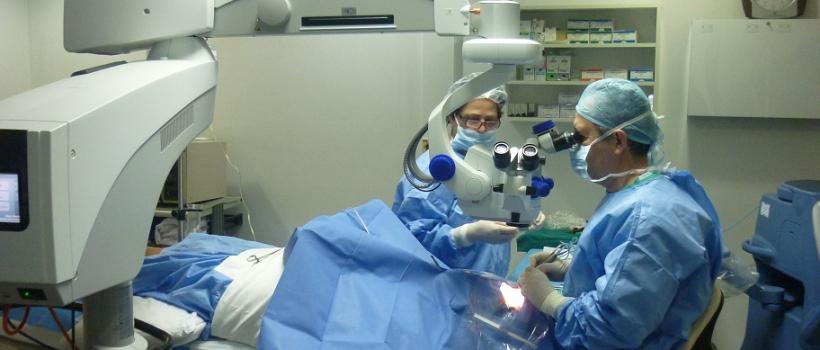 Surgical (Operating) Microscope Market