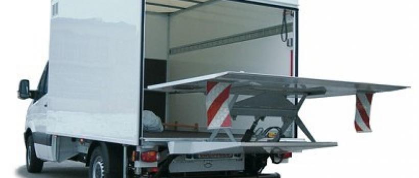  Tail Lift