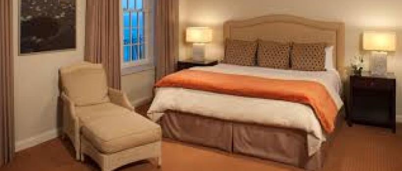 Hotel And Hospital Near Metro Station Karol Bagh