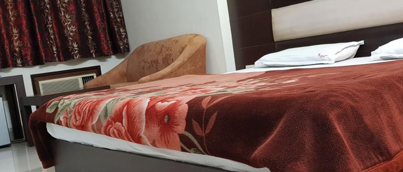 Best Hotel Near Ganga Ram Hospital Delhi