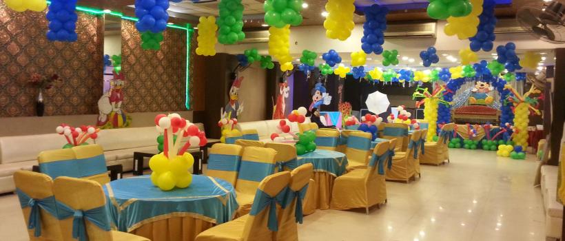 AC Banquet Hall for 300 to 400 people in Nariman Point