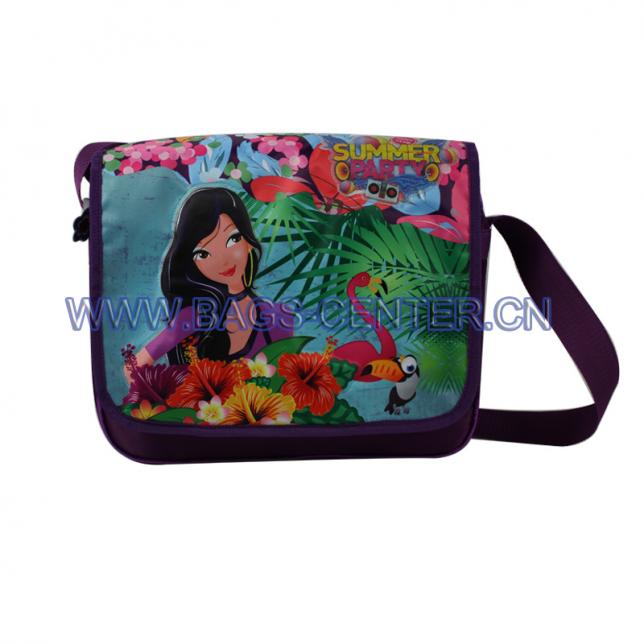 Summer party collection shoulder bag. Shoulder strap adjustment, easily accessible and enough shoulder bag space to keep daily essentials.