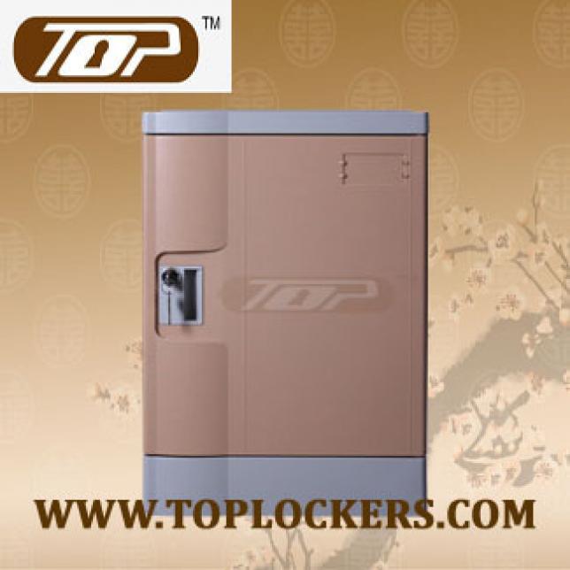 Four Tier Eco-friendly Plastic Lockers