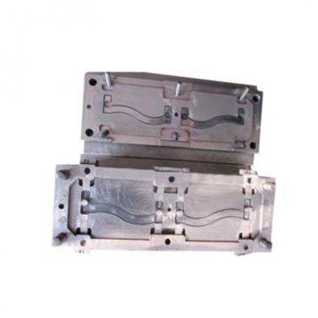 Plastic Bracket Injection Mold Maker