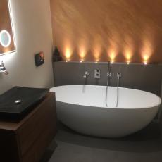 Piemont Medio - freistehende Mineralguss-Badewanne
